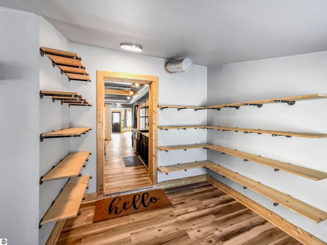 544 W Upton Avenue, Reed City, MI 49307