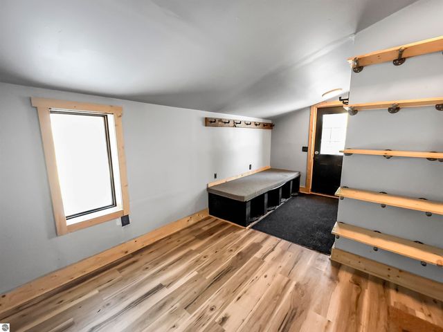 544 W Upton Avenue, Reed City, MI 49307