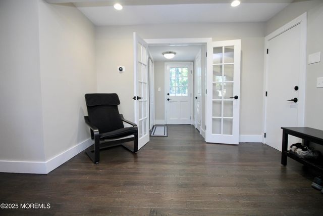 1 Kings Mountain Road, Freehold, NJ 07728