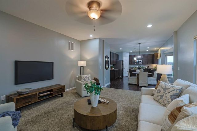 1123 Carrington Place, Hamilton Twp, OH 45039