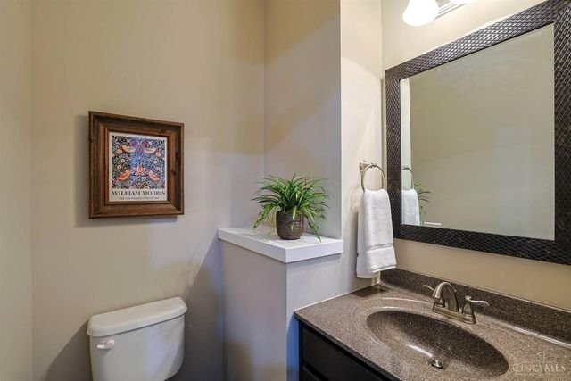 1123 Carrington Place, Hamilton Twp, OH 45039