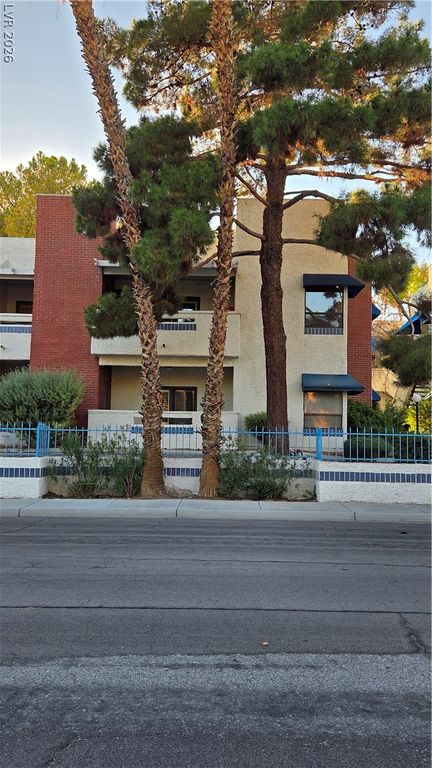 2619 Red Rock Street 101, Las Vegas, NV 89146 — exterior