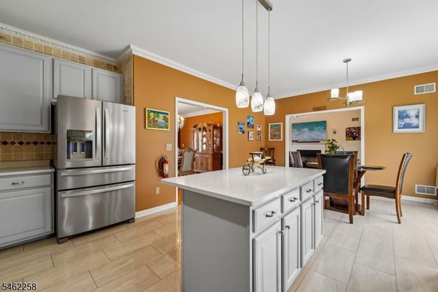 16 Ponderosa Trl, Sparta Twp., NJ 07871