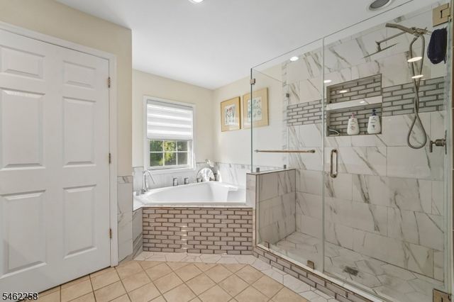 16 Ponderosa Trl, Sparta Twp., NJ 07871
