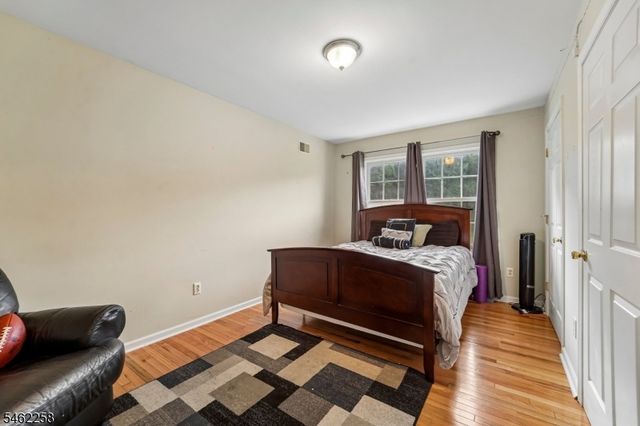 16 Ponderosa Trl, Sparta Twp., NJ 07871