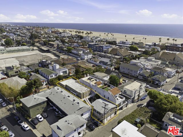 117 Paloma Avenue, Venice (los Angeles), CA 90291
