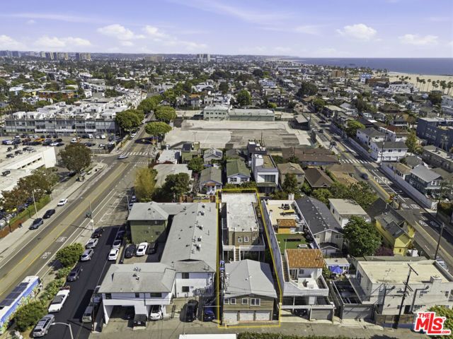 117 Paloma Avenue, Venice (los Angeles), CA 90291