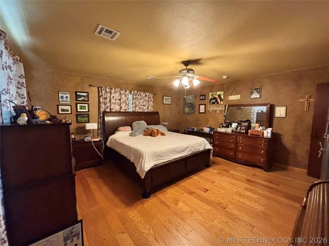 815 Old 270 W, Mcalester, OK 74501