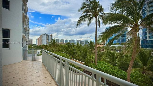 17375 Collins Avenue 608, Sunny Isles Beach, FL 33160