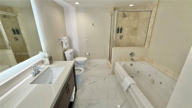 17375 Collins Avenue 608, Sunny Isles Beach, FL 33160