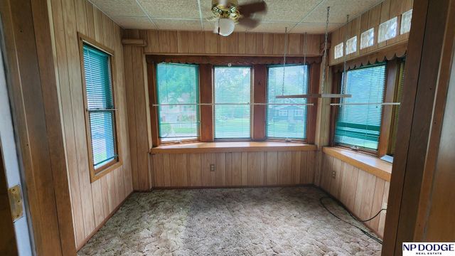 3604 N 42nd Street, Omaha, NE 68111