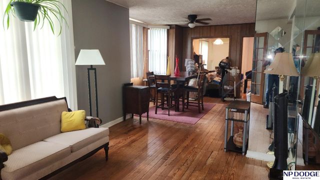 3604 N 42nd Street, Omaha, NE 68111