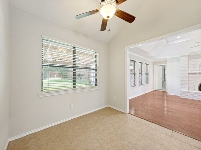 437 Heneretta Drive, Hurst, TX 76054
