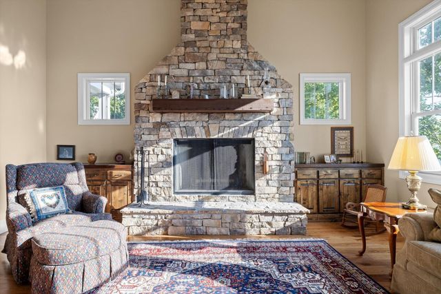 190 Gray Fox Court, Jasper, TN 37347