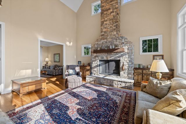190 Gray Fox Court, Jasper, TN 37347