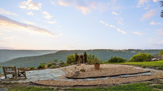 190 Gray Fox Court, Jasper, TN 37347