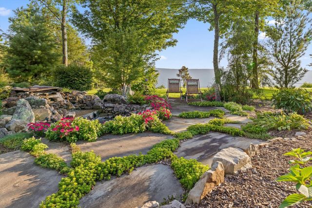 190 Gray Fox Court, Jasper, TN 37347