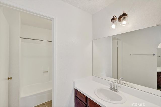 16600 Seville, Fontana, CA 92335