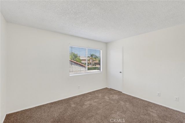 16600 Seville, Fontana, CA 92335