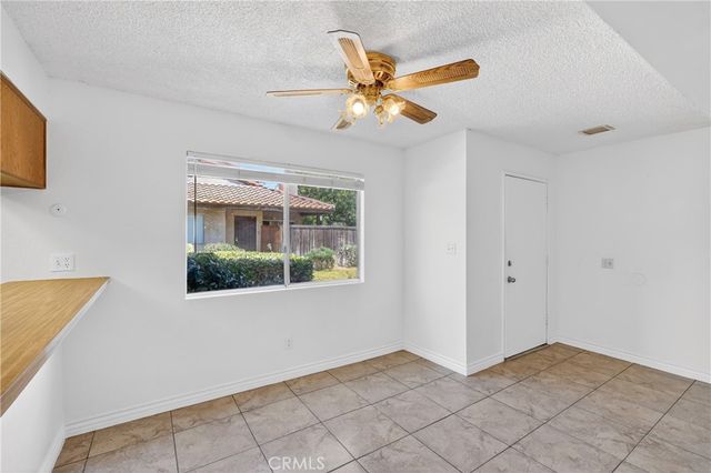 16600 Seville, Fontana, CA 92335