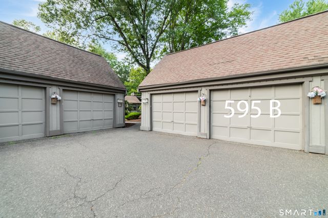 595 Heritage Village B, Southbury, CT 06488