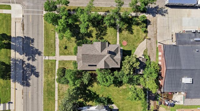 520 2nd Avenue SE, Jamestown, ND 58401