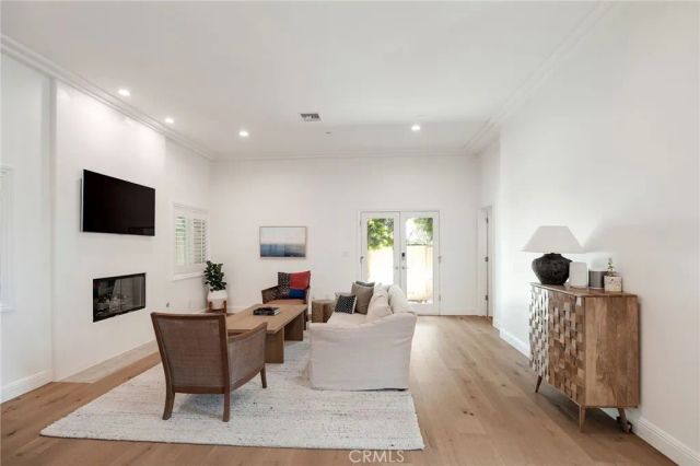 1819 Speyer Lane B, Redondo Beach, CA 90278