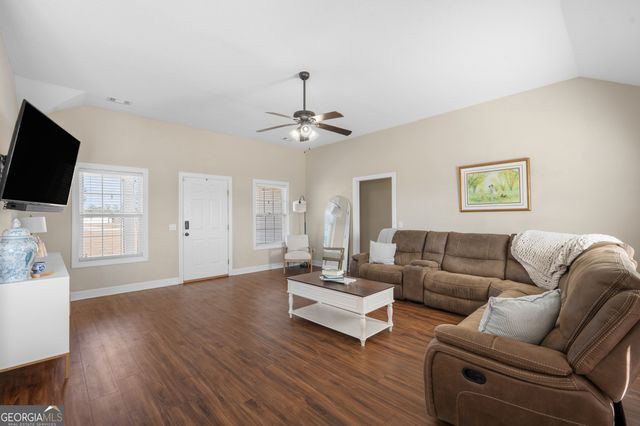 335 Tavern Lane, Statesboro, GA 30458