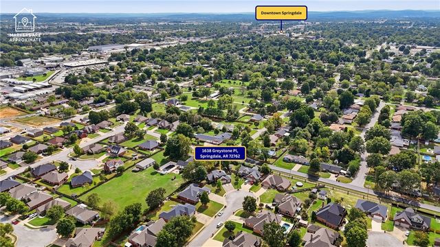 1638 Greystone Place, Springdale, AR 72762