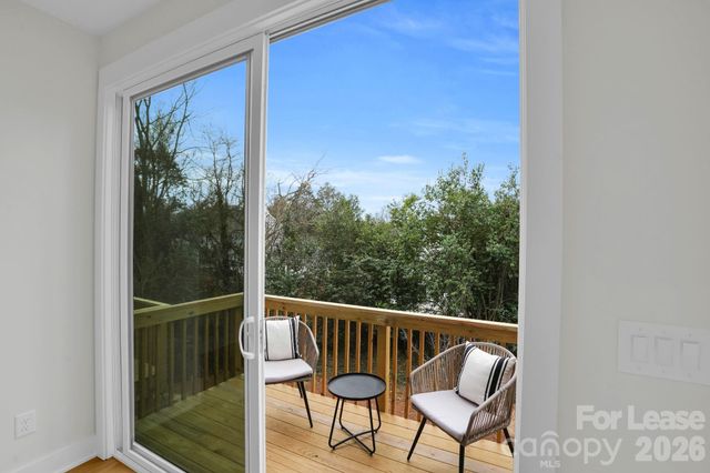 142 Mattoon Street, Charlotte, NC 28216