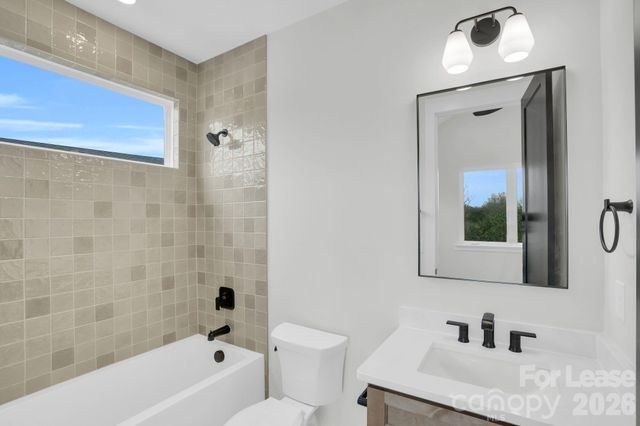 142 Mattoon Street, Charlotte, NC 28216
