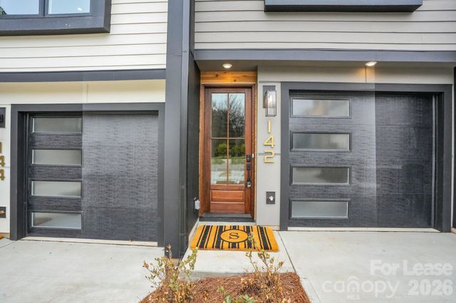 142 Mattoon Street, Charlotte, NC 28216