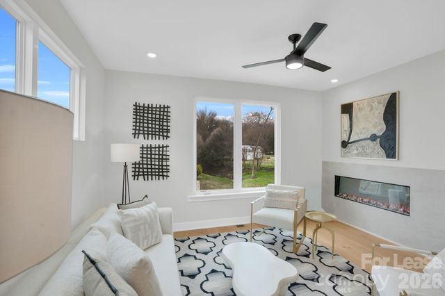 142 Mattoon Street, Charlotte, NC 28216
