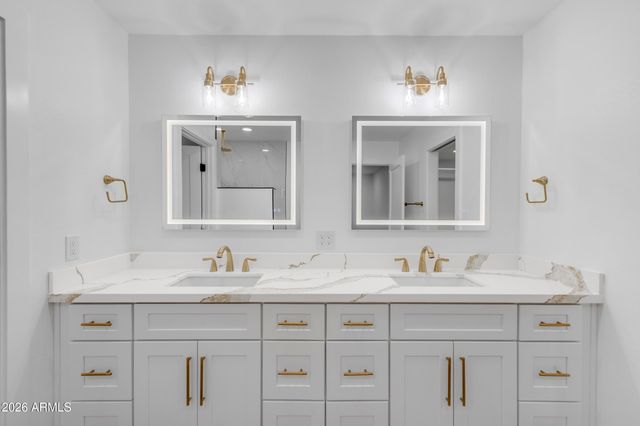 7707 E Turquoise Avenue, Scottsdale, AZ 85258