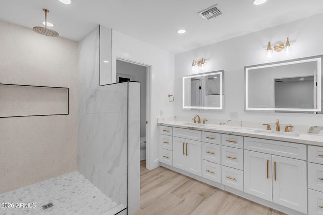 7707 E Turquoise Avenue, Scottsdale, AZ 85258