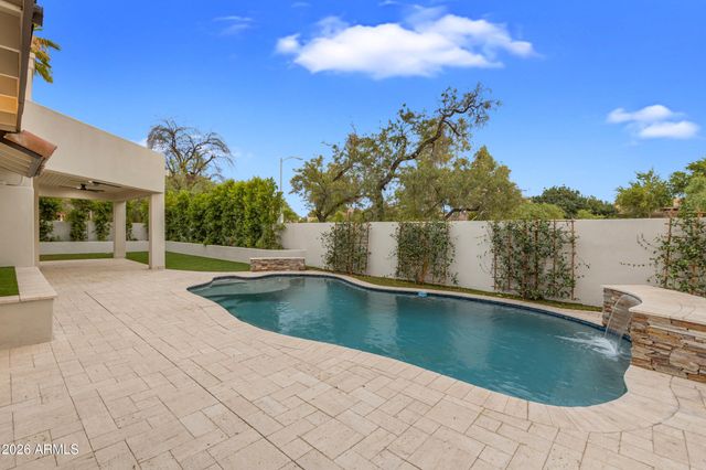7707 E Turquoise Avenue, Scottsdale, AZ 85258