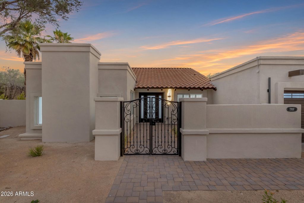 7707 E Turquoise Avenue, Scottsdale, AZ 85258 — photo 2