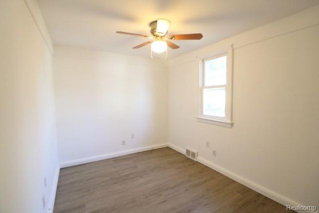 403 Bradley Street, Bay City, MI 48706