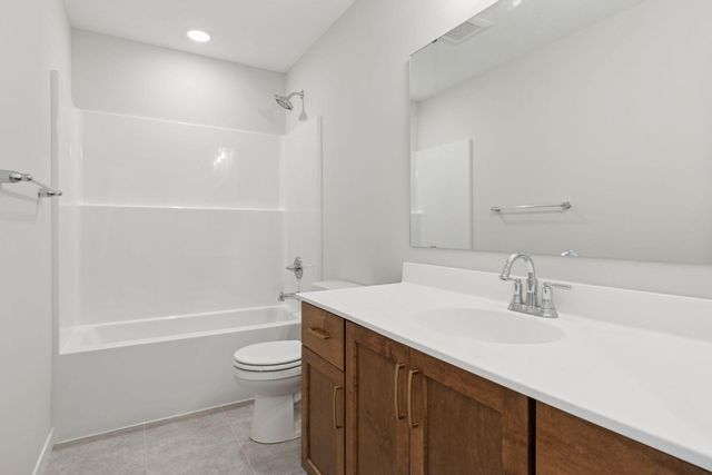 11459 Blazingstar Lane, Lake Elmo, MN 55042