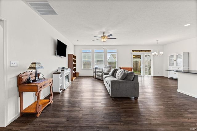 207 Folkston Way, Lafayette, IN 47905