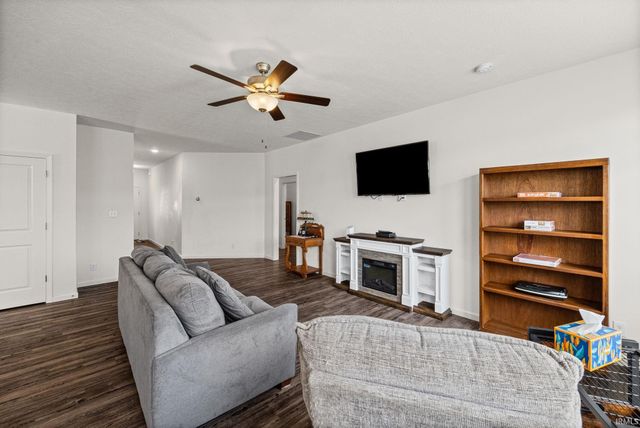207 Folkston Way, Lafayette, IN 47905