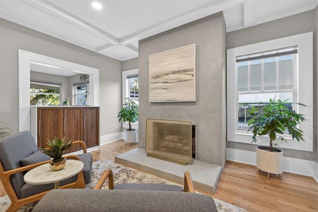 534 1ST STREET N, St Petersburg, FL 33701