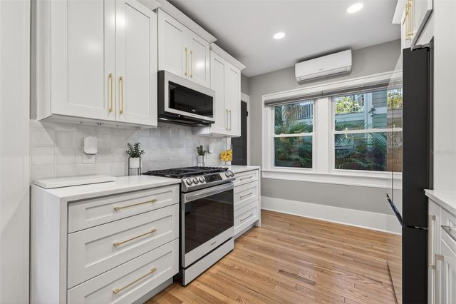 534 1ST STREET N, St Petersburg, FL 33701