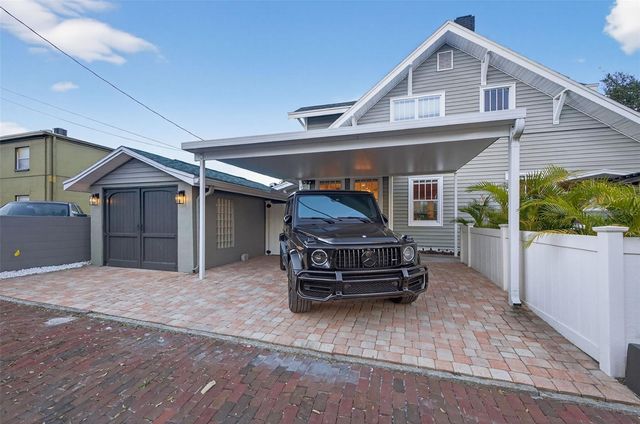 534 1ST STREET N, St Petersburg, FL 33701