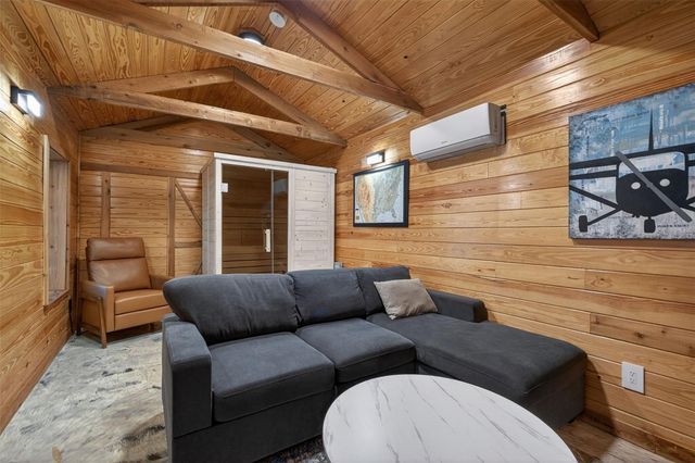 534 1ST STREET N, St Petersburg, FL 33701