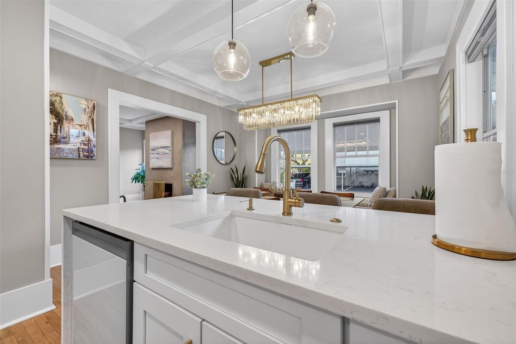 Image 24 of property listing at 534 1ST STREET N, St Petersburg, FL 33701