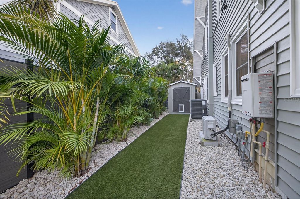 Image 49 of property listing at 534 1ST STREET N, St Petersburg, FL 33701