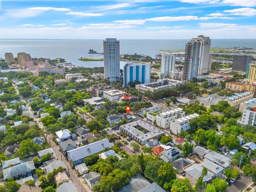 Image 53 of property listing at 534 1ST STREET N, St Petersburg, FL 33701