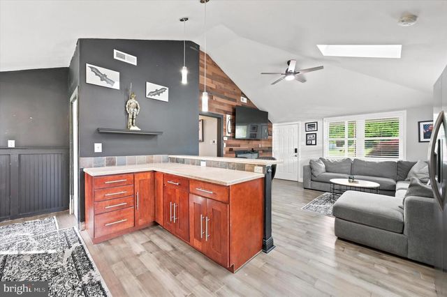837 WOODBROOK LN, Plymouth Meeting, PA 19462