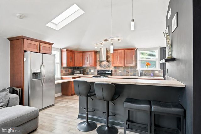 837 WOODBROOK LN, Plymouth Meeting, PA 19462